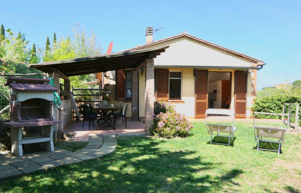 Chalet Elena In Montescudaio, Ground Floor With Fenced Garden Exterior photo